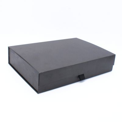 Size: 31x22x6.5cm. Black Fold Flat Gift Box With Magnetic Closure