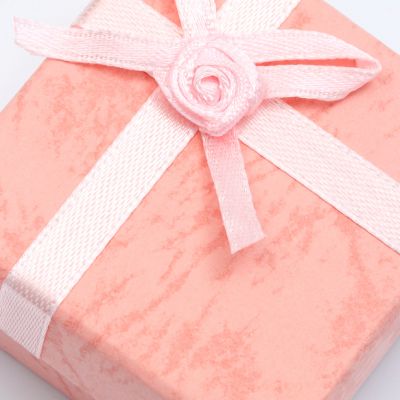 Ring box. 5x5x3cm. PINK ONLY Ring Box with ribbon detail*