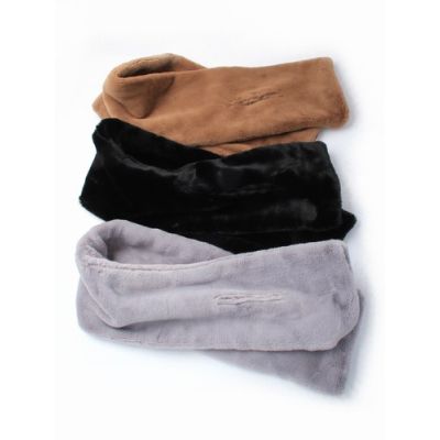 Faux fur scarf / stole. 87x16cm