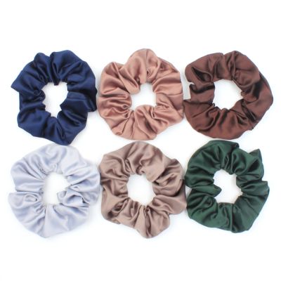 Regular - Dark satin fabric scrunchie.Dia.10cm