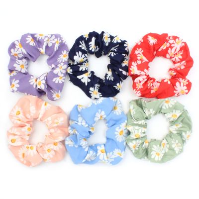 Regular - Daisy print scrunchie.Dia.10cm