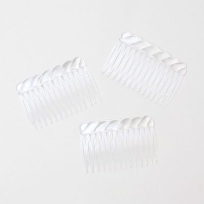 *Pack of 12 Clear combs 7cm