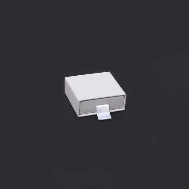 5x5x2cm. White Kraft matchbox style gift box 5x5x2cm. White Kraft matchbox style gift box