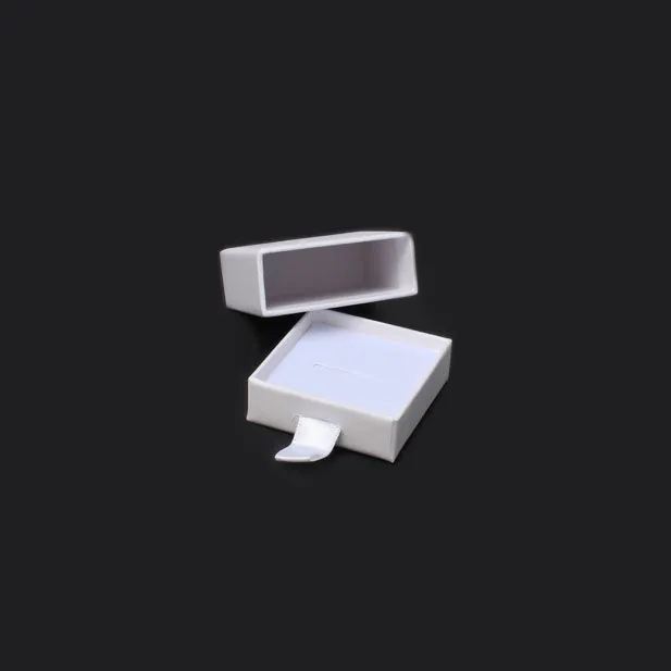 5x5x2cm. White Kraft matchbox style gift box 5x5x2cm. White Kraft matchbox style gift box