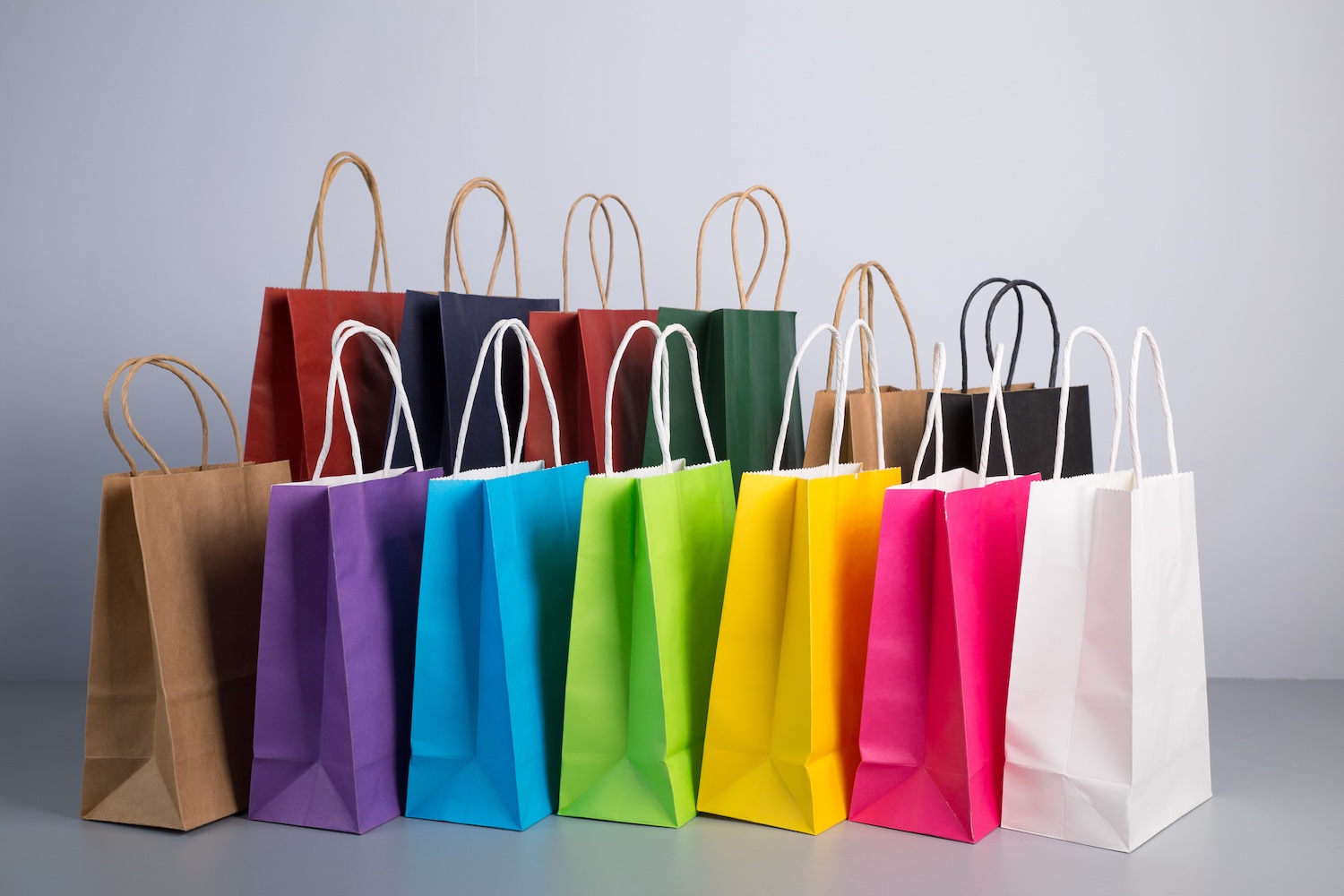 Coloured Kraft bags as an alternative to single use party bags
