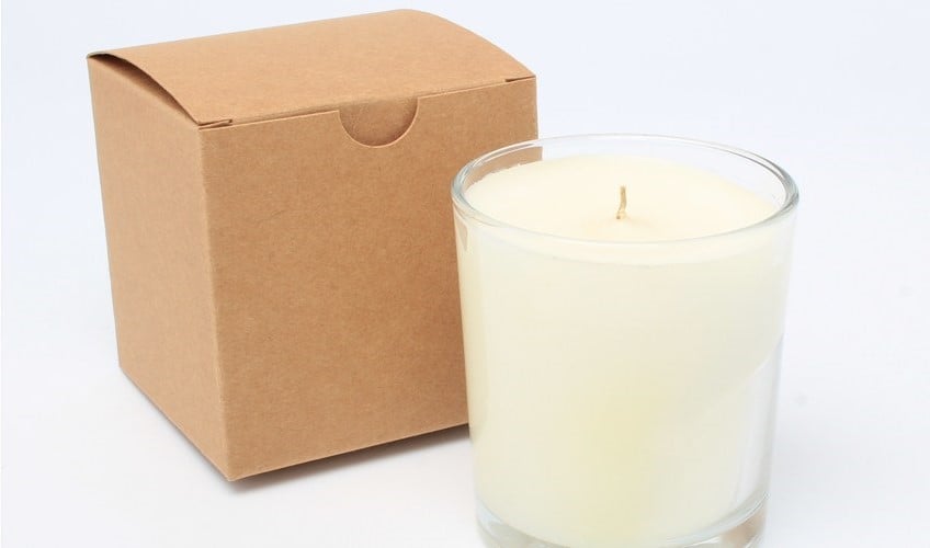 Kraft candle box with cream candle
